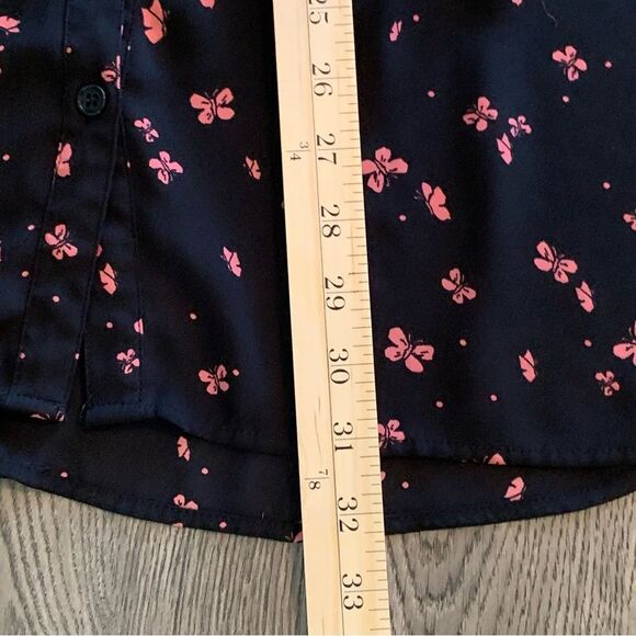 CATHERINES Simi Sheer Blouse Women’s 3X Black Pink Butterfly V Neck Button Up. - Picture 11 of 11